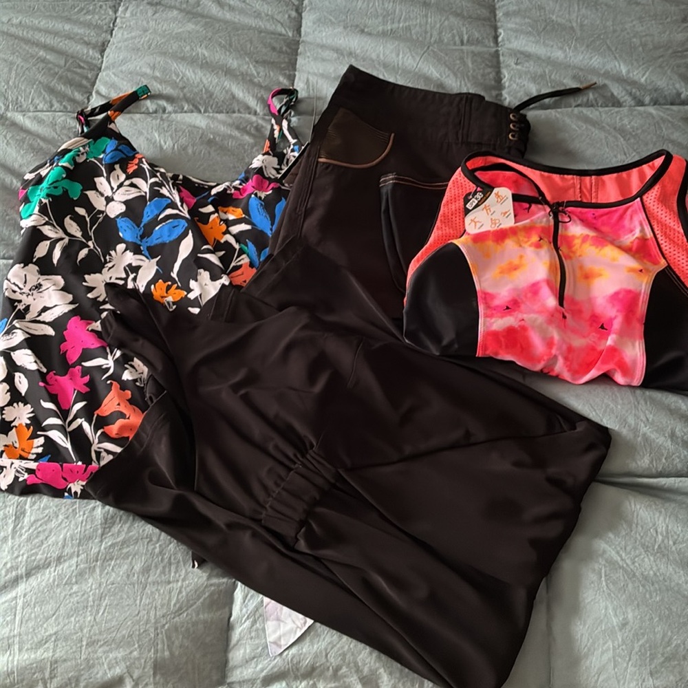 Four swim pieces..2 brand new!